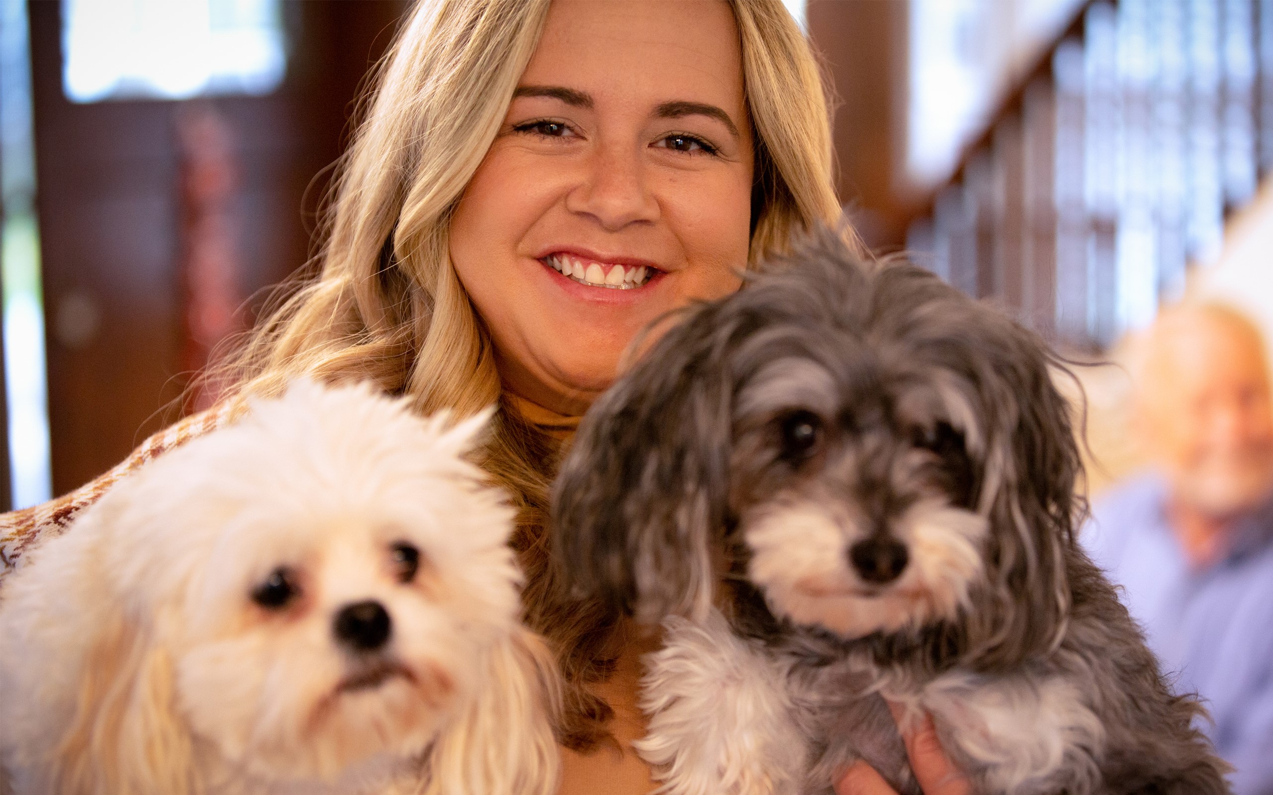 Alyssa, diagnosed with aHUS at 21 years old and her dogs